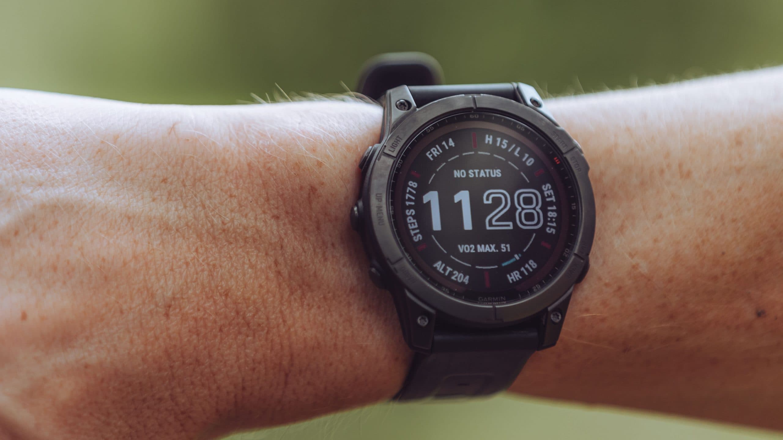 Thay Pin Garmin Fenix 7 Sapphire Solar